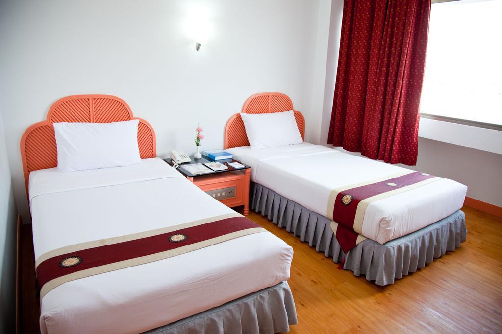 Thumrin Hotel Trang Pokój zdjęcie