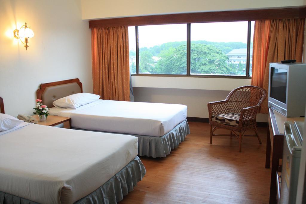 Thumrin Hotel Trang Pokój zdjęcie
