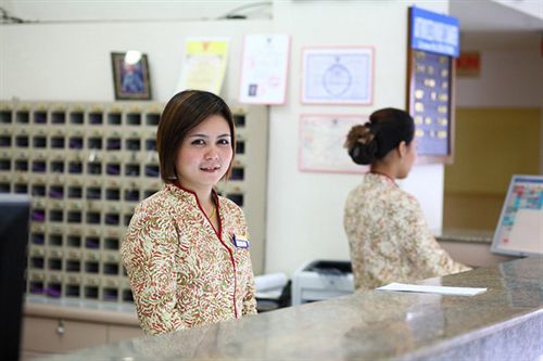Thumrin Hotel Trang Zewnętrze zdjęcie